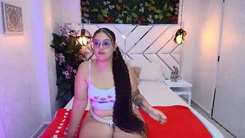 scarlett montoya  online show from 10.17.25