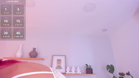 Snapshot of scarlett_morgan_ chatting on 12.16.24 Scarlett Morgan online show from 12.16.24
