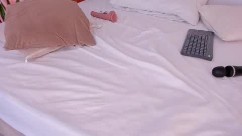 Snapshot of scarlett_morgan_ chatting on 03.01.25 Scarlett Morgan online show from 03.01.25