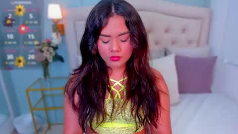 Snapshot of scarlett_rouss_ chatting on 09.18.25 Scarlett online show from 09.18.25