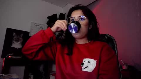 Snapshot of scarlett_sen chatting on 10.17.25 Mistress Scarlett online show from 10.17.25