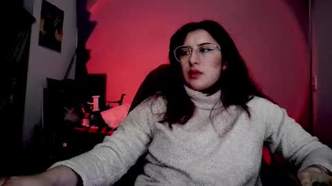 Snapshot of scarlett_sen chatting on 11.20.25 Mistress Scarlett online show from 11.20.25