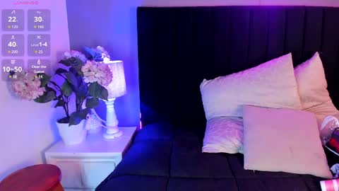 Scarlett online show from 04.11.26