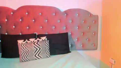scarlett_venom_ online show from 04.25.26