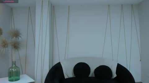 Sacrlett Blaze online show from 02.27.26