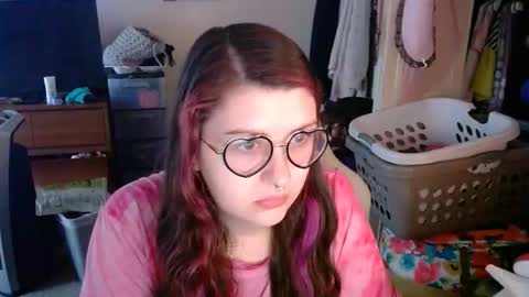 Scarlett online show from 05.05.26