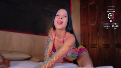 scarlettsinclaiir_ online show from 04.27.26
