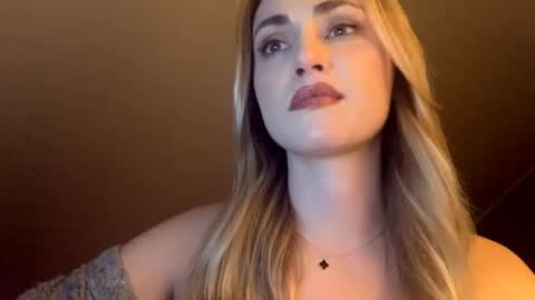 ScarlettxBlonde online show from 04.15.26