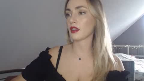 ScarlettxBlonde online show from 06.18.26