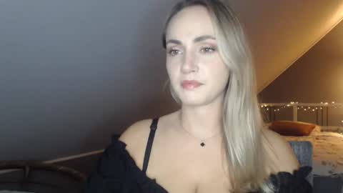 ScarlettxBlonde online show from 07.07.26
