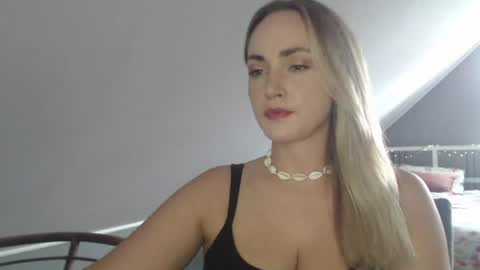 ScarlettxBlonde online show from 07.15.26