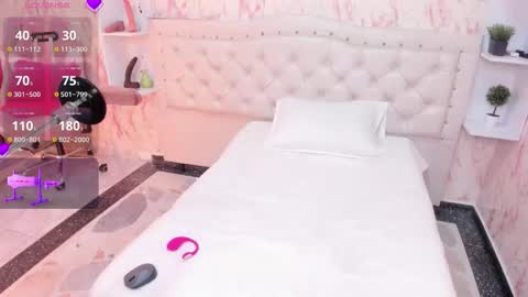 Scarlet online show from 03.06.26