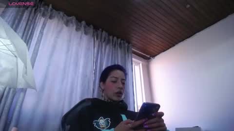Snapshot of scarllett_bdsm chatting on 05.09.26 Scarllett online show from 05.09.26