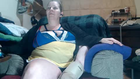 Snapshot of scarlotta chatting on 02.22.26 Scarlotta online show from 02.22.26