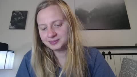 Snapshot of scartit chatting on 06.22.26 ScarTit Bernhard online show from 06.22.26
