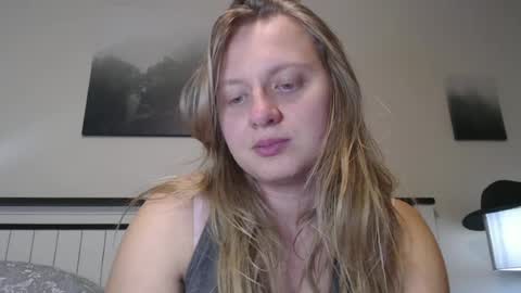 Snapshot of scartit chatting on 06.24.26 ScarTit Bernhard online show from 06.24.26
