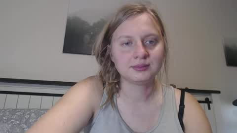 Snapshot of scartit chatting on 06.27.26 ScarTit Bernhard online show from 06.27.26