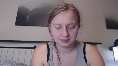 Snapshot of scartit chatting on 06.28.26 ScarTit Bernhard online show from 06.28.26