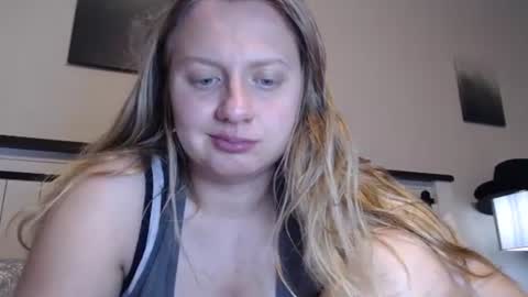 Snapshot of scartit chatting on 07.24.26 ScarTit Bernhard online show from 07.24.26