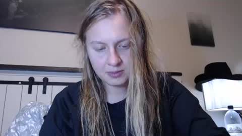 Snapshot of scartit chatting on 07.26.26 ScarTit Bernhard online show from 07.26.26