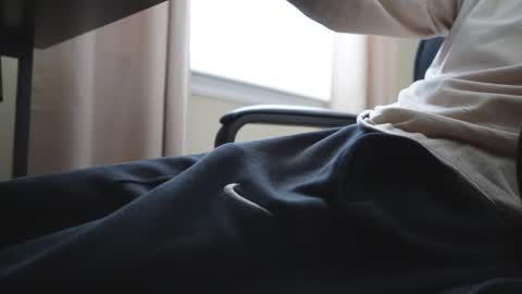 Skinny College Boy online show from 02.05.26