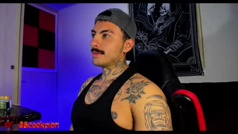 Alejandro help me to reach 200 thumps up online show from 11.11.25