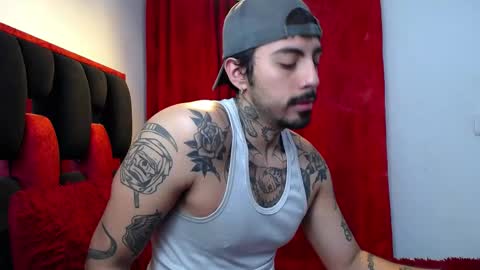 Alejandro help me to reach 200 thumps up online show from 04.28.26