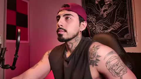 Snapshot of scockpion_ chatting on 06.14.26 Alejandro help me to reach 200 thumps up online show from 06.14.26