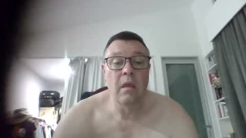 Snapshot of scoobs71 chatting on 12.19.24 Scoobs online show from 12.19.24