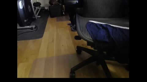 Snapshot of scotchmints chatting on 10.30.25 . online show from 10.30.25