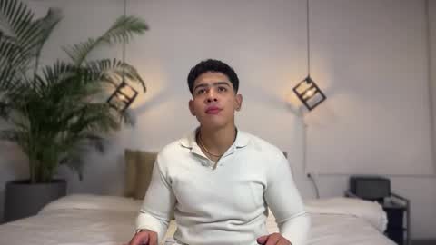 Snapshot of scott_flintt chatting on 09.23.25 Andrew Flintt online show from 09.23.25