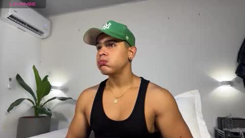 Snapshot of scott_flintt chatting on 10.24.25 Andrew Flintt online show from 10.24.25