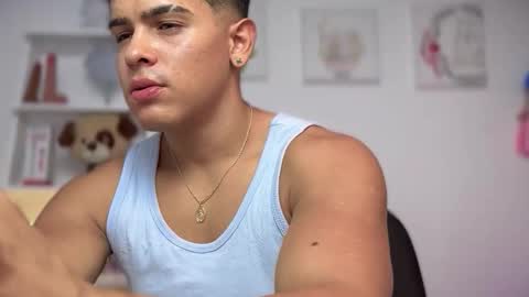 Snapshot of scott_flintt chatting on 12.19.25 Andrew Flintt online show from 12.19.25