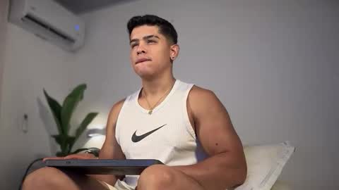 Snapshot of scott_flintt chatting on 01.13.26 Andrew Flintt online show from 01.13.26