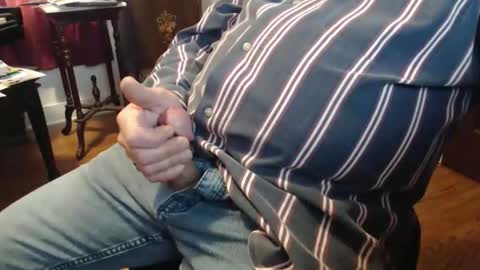 Snapshot of scottbearfun chatting on 03.11.26 scottbearfun online show from 03.11.26