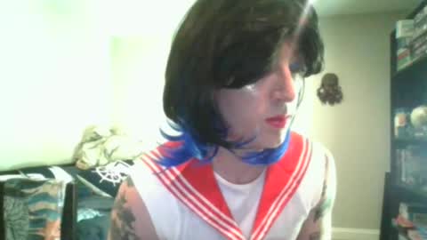 Snapshot of scottiehottie42 chatting on 06.15.26 scottiehottie42 online show from 06.15.26