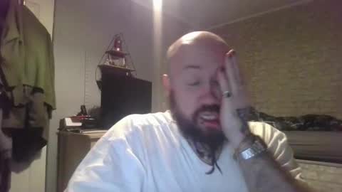 Richard James online show from 04.19.26