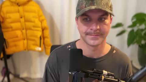 Snapshot of scottybeam chatting on 12.04.24 Scotty online show from 12.04.24