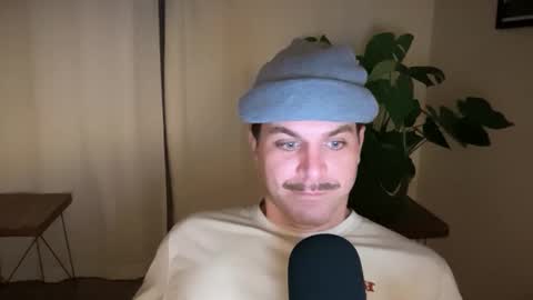 Snapshot of scottybeam chatting on 12.11.24 Scotty online show from 12.11.24