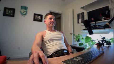 Snapshot of scottybeam chatting on 01.20.25 Scotty online show from 01.20.25