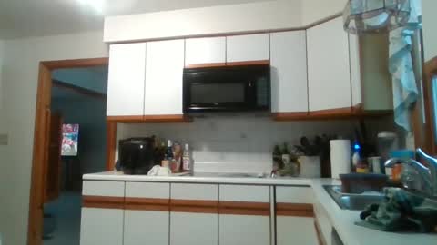 Snapshot of scottydoesntknow0 chatting on 01.18.25 scottydoesntknow0 online show from 01.18.25