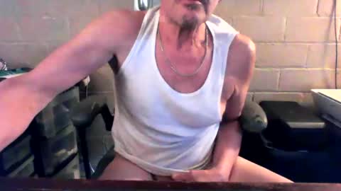 Snapshot of sdh69 chatting on 03.01.26 eating pussy sucking dick online show from 03.01.26