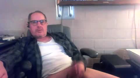 Snapshot of sdh69 chatting on 03.14.26 eating pussy sucking dick online show from 03.14.26