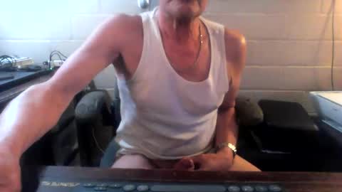 Snapshot of sdh69 chatting on 03.15.26 eating pussy sucking dick online show from 03.15.26