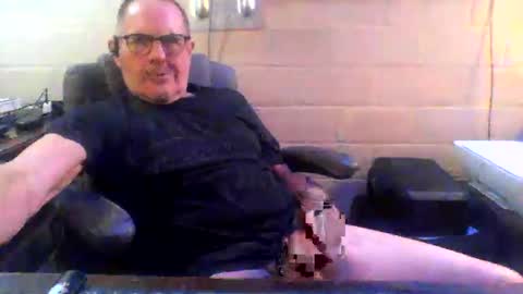 Snapshot of sdh69 chatting on 03.29.26 eating pussy sucking dick online show from 03.29.26