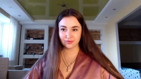 Elizabeth  online show from 02.04.25