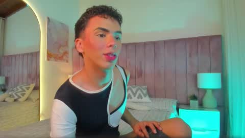 Snapshot of seab_trooy chatting on 01.11.26 SEAN online show from 01.11.26