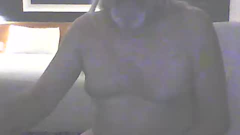 Snapshot of seantheflyer chatting on 12.20.24 seantheflyer online show from 12.20.24