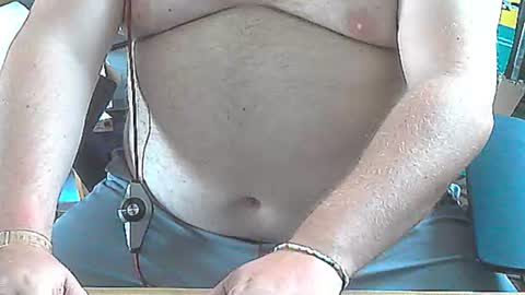 Snapshot of seathrough chatting on 06.22.26 Falco J online show from 06.22.26