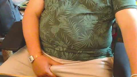 Snapshot of seathrough chatting on 07.30.26 Falco J online show from 07.30.26